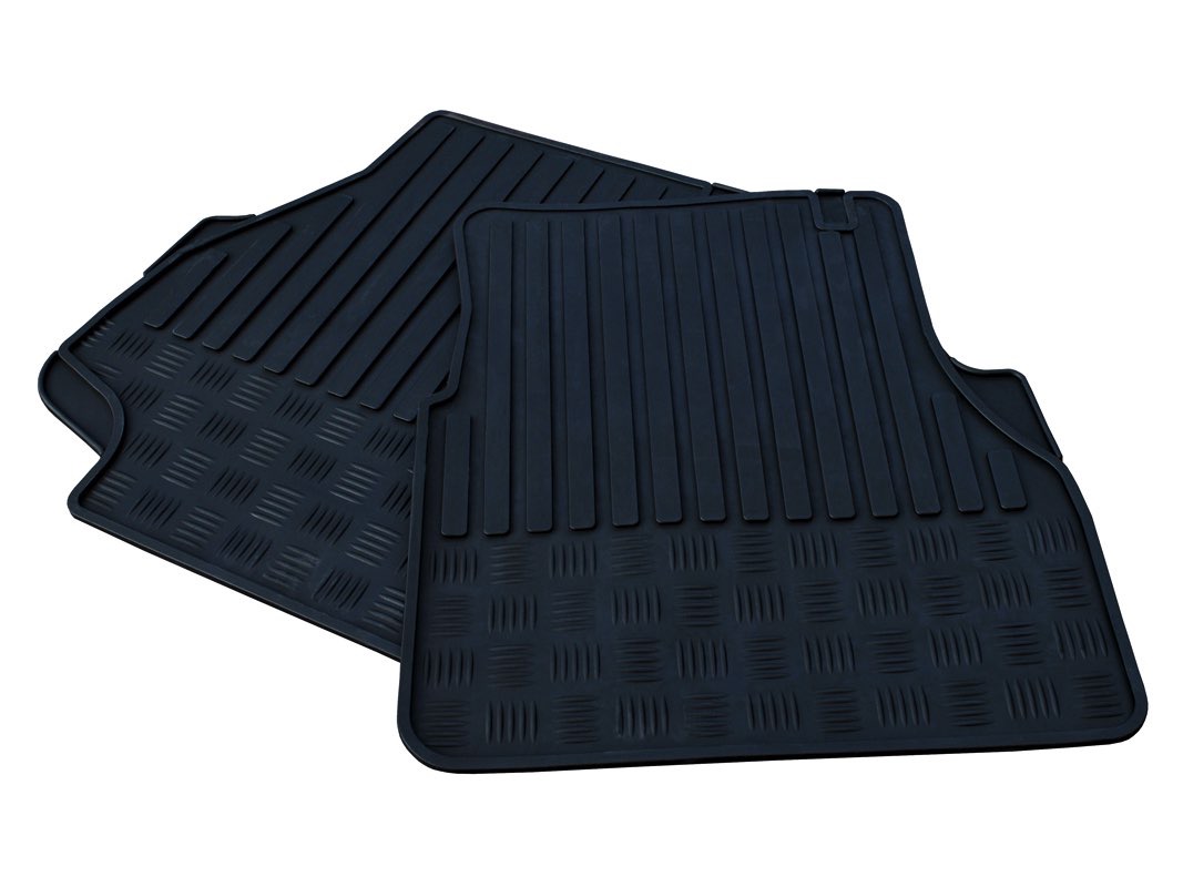 Land Rover Defender Rubber Footwell Mat Set - Front - DA4423 Questions & Answers