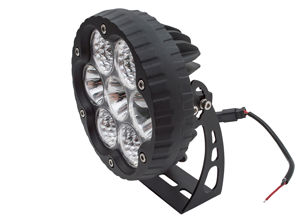 XS Lynx Led Combo Beam Spot Light 70 Watt 11, 000 Lumens | DA6618 Questions & Answers
